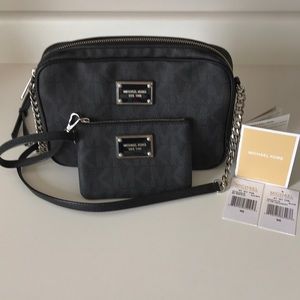 MK Crossbody Bag/matching wristlet